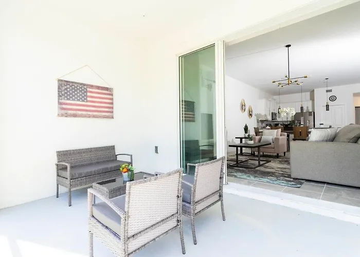 Family Friendly 2 Bd Close To Disney @Champions Gate 8899